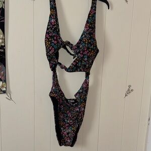 Floral Cutout Women's One Piece Swimsuit